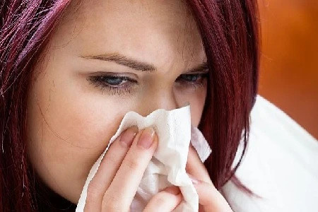 过敏性鼻炎彻底治好比较难，要学会科学方法缓解